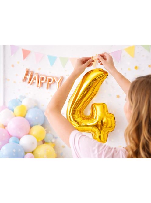 4-es szám arany fólia lufi 66 cm születésnapi dekoráció