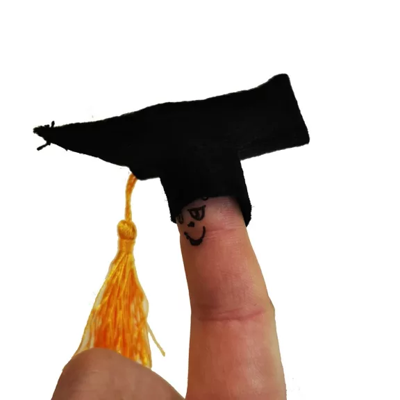 Ballagói, diplomaosztó kalap több méretben