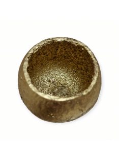 Keményhéjú száraz termés arany