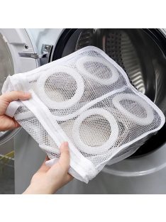 ehér hálós cipőmosó zsák cipzárral és védőréteggel a mosógép védelmére