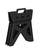 Összecsukható fekete műanyag hokedli és fellépő hordozófüllel