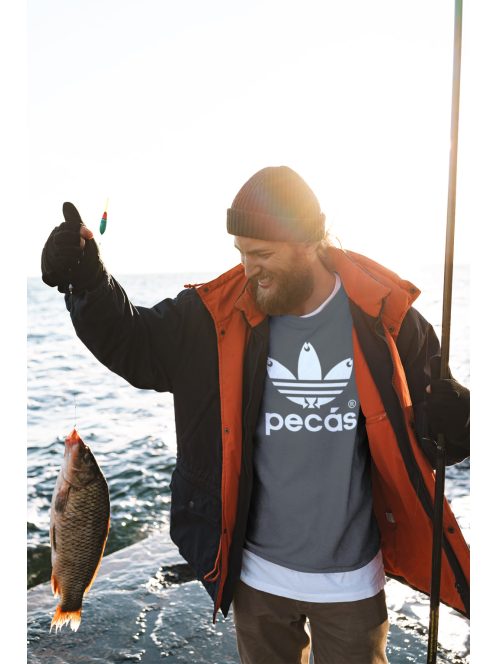 Póló Pecás minta, horgász póló, horgász ajándék, pamut póló horgászat, vicces pecás ruházat