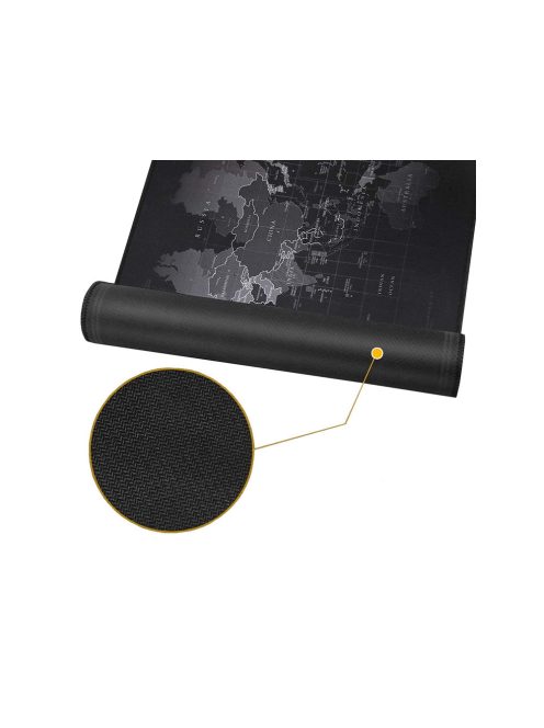 XXXL méretű világító gamer egérpad térkép designnal, LED világítással egy gamer asztalon