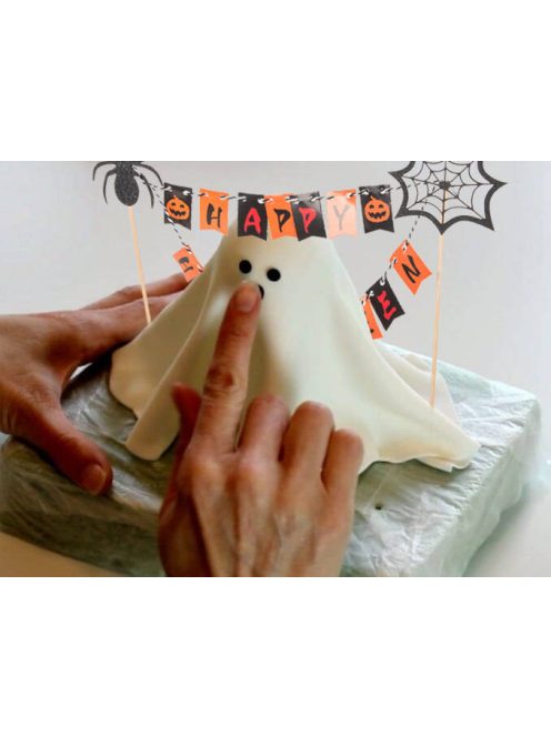 Halloween parti süti, torta girland dekoráció