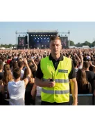 Láthatósági mellény RENDEZŐ felirattal, sárga biztonsági mellény fesztiválokra, fényvisszaverő rendezvényszervező mellény.