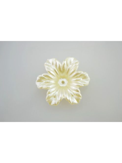 Akril gyöngy  virág 32 mm - 10 db/cs,  gyöngy fehér
