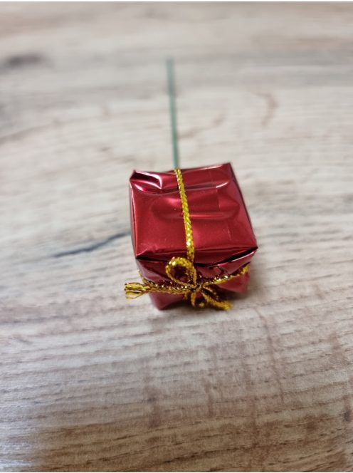 Ajándékdoboz beszúrható dekoráció Több színben