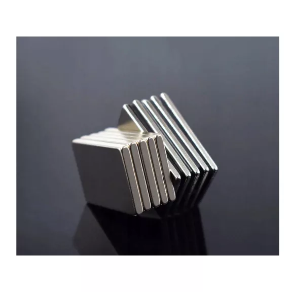 Erős neodímium mágnes 10mm x 5mm, 10db/cs 1640