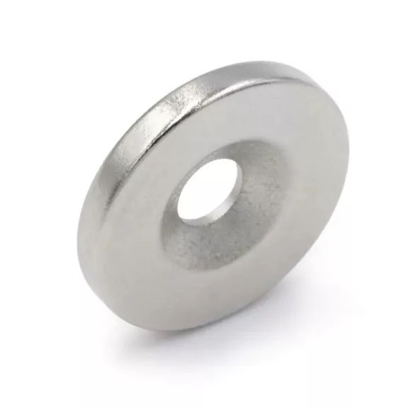 10 darabos 12x3mm-es süllyesztett furatú neodímium mágnes készlet csavarozható rögzítéshez