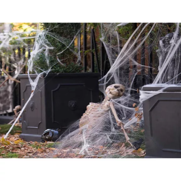 Pókháló pókokkal félelmetes halloween dekoráció