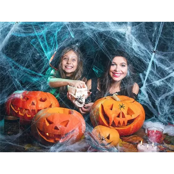 Pókháló pókokkal félelmetes halloween dekoráció