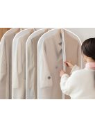 Ruha védő huzat 60x137 cm méretben, cipzárral és átlátszó ablakkal