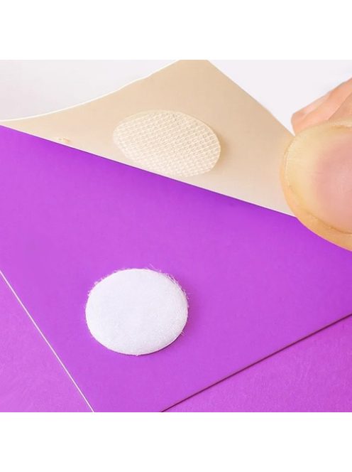 Öntapadós fehér tépőzár pöttyök 18mm, 500 darabos szett kreatív rögzítéshez.