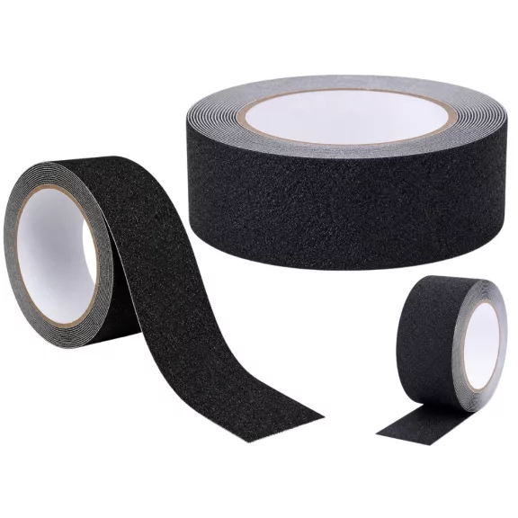 50 mm széles és 5 méter hosszú fekete színű öntapadós csúszásgátló szalag érdes szemcsés felülettel tekercsben lépcsőkre és rámpákra