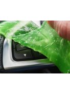 Elasztin gél billentyűzet tisztításához, ahogy épp port és morzsákat szed össze a billentyűk közül