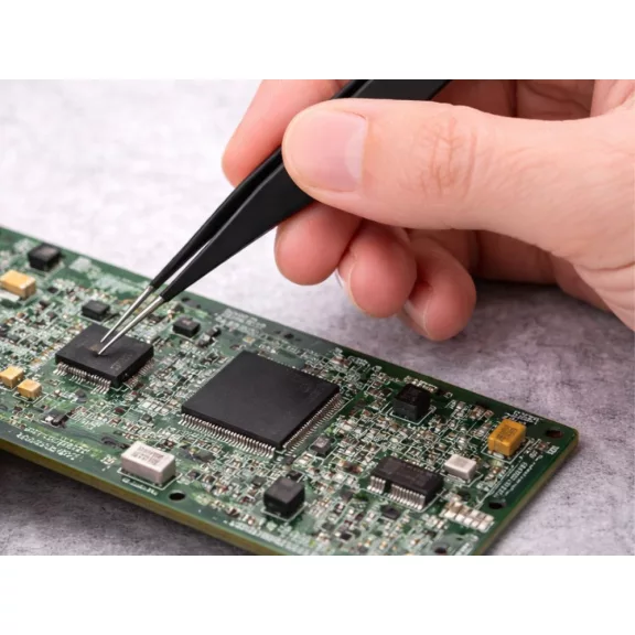 Antisztatikus precíziós csipeszkészlet 6 darab elektronikai és modellezési munkákhoz
