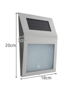 Izoxis napelemes házszám, ezüst színű, LED világítással, alkonyatérzékelővel, öntapadós számjegyekkel és betűkkel