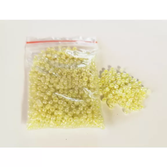 Kásagyöngy - gyöngyház 25g több színben 2 mm