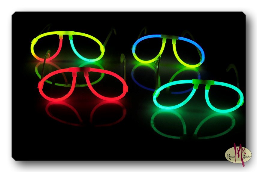Foszforeszkáló party napszemüveg - több színben
